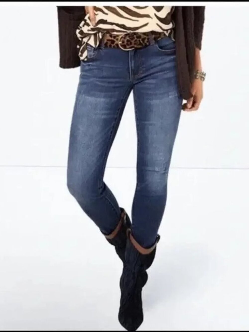 CAbi Original Wash Skinny Jeans Style 3752 - Size 4